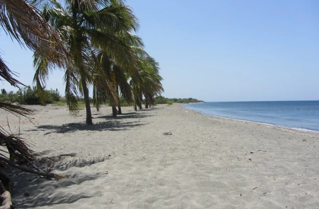 Playa Punta Las Salinas 1